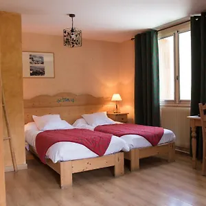 2* Hotel Les Agneaux